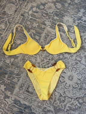 Dippin' Daisy's Yellow Textured Underwire Bikini with Ring Accents